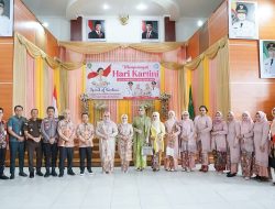 Kebaya & Lagu Daerah Warnai Peringatan Kartini di Tapin, Kepala OPD Unjuk Gigi 3 Kebaya & Lagu Daerah Warnai Peringatan Kartini di Tapin, Kepala OPD Unjuk Gigi