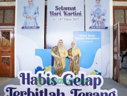 PKK Tapin Hadiri Peringatan Hari Kartini, 13 Tokoh Perempuan Terima Penghargaan 7 PKK Tapin Hadiri Peringatan Hari Kartini, 13 Tokoh Perempuan Terima Penghargaan