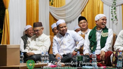 Tablig Akbar dan Lelang Amal, Bupati Tapin Dukung Pembangunan Langgar Darul Mustagfirin