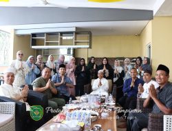 Open House Bupati Tapin, Warga Silih Berganti Datang Bersilaturahmi