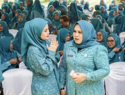 Ketua TP PKK Tapin Buka Bimtek Peningkatan Kapasitas Kader di Tapin Selatan
