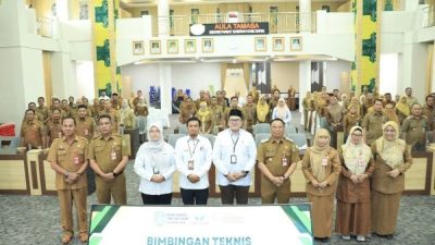 Wabup Tapin Buka Bimtek Peningkatan Kapasitas Pelayanan Publik, Dorong Aparatur Lebih Responsif dan Profesional