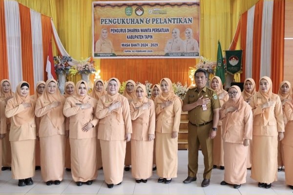 Pengurus DWP Tapin 2024–2029 Dikukuhkan, Diminta Perkuat Sinergi dan Pemberdayaan Perempuan 1 IMG 20260227 150542